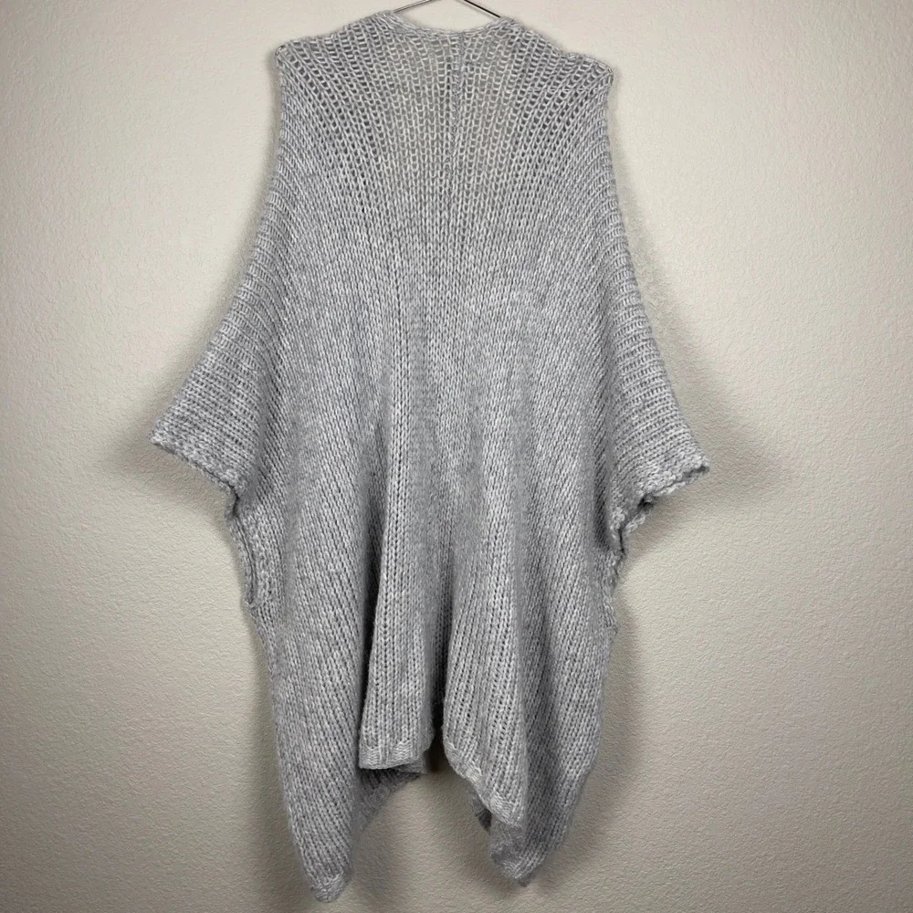 Aerie‎ Loose Knit Gray Open Front Cardigan Poncho Shawl One Size Oversized